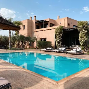 https://villa-singuliere-by-louhou-collection.marrakeshhotelsmorocco.com